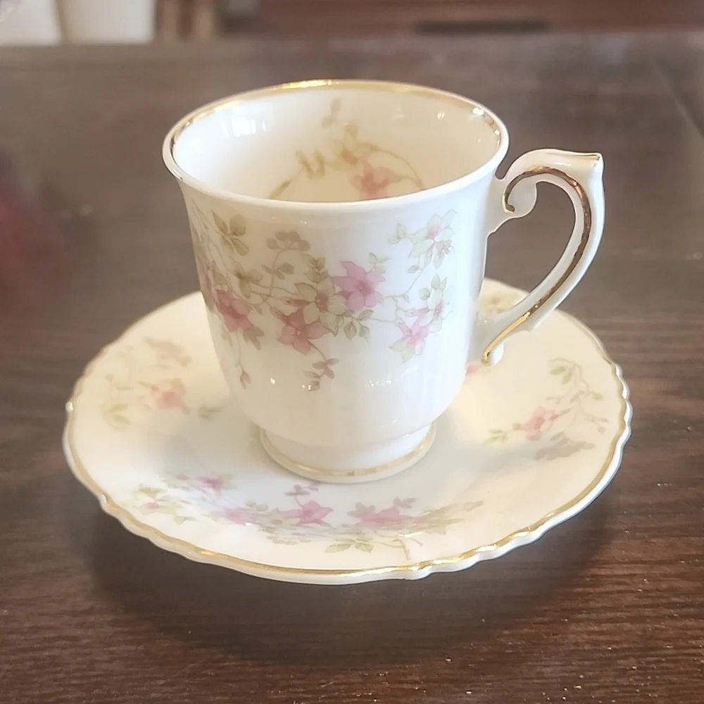 Federal Shape Demitasse Cup and Two Saucers